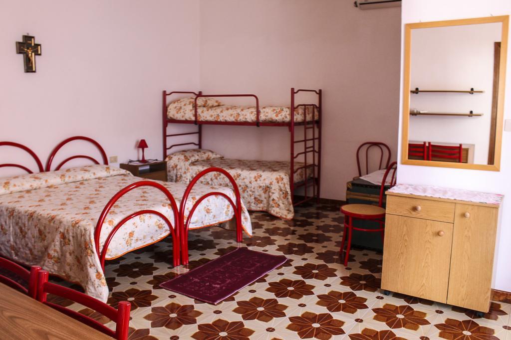 Agriturismo Perdaba Villa Флуминимаджоре Стая снимка