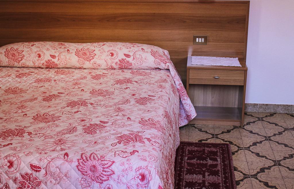 Agriturismo Perdaba Villa Флуминимаджоре Стая снимка
